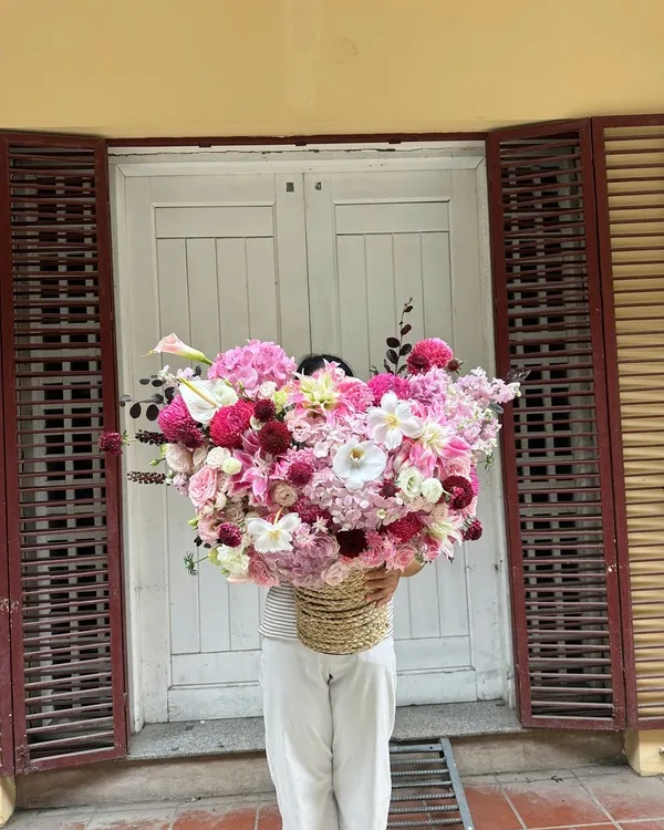 Hồng trắng · Giỏ lớn